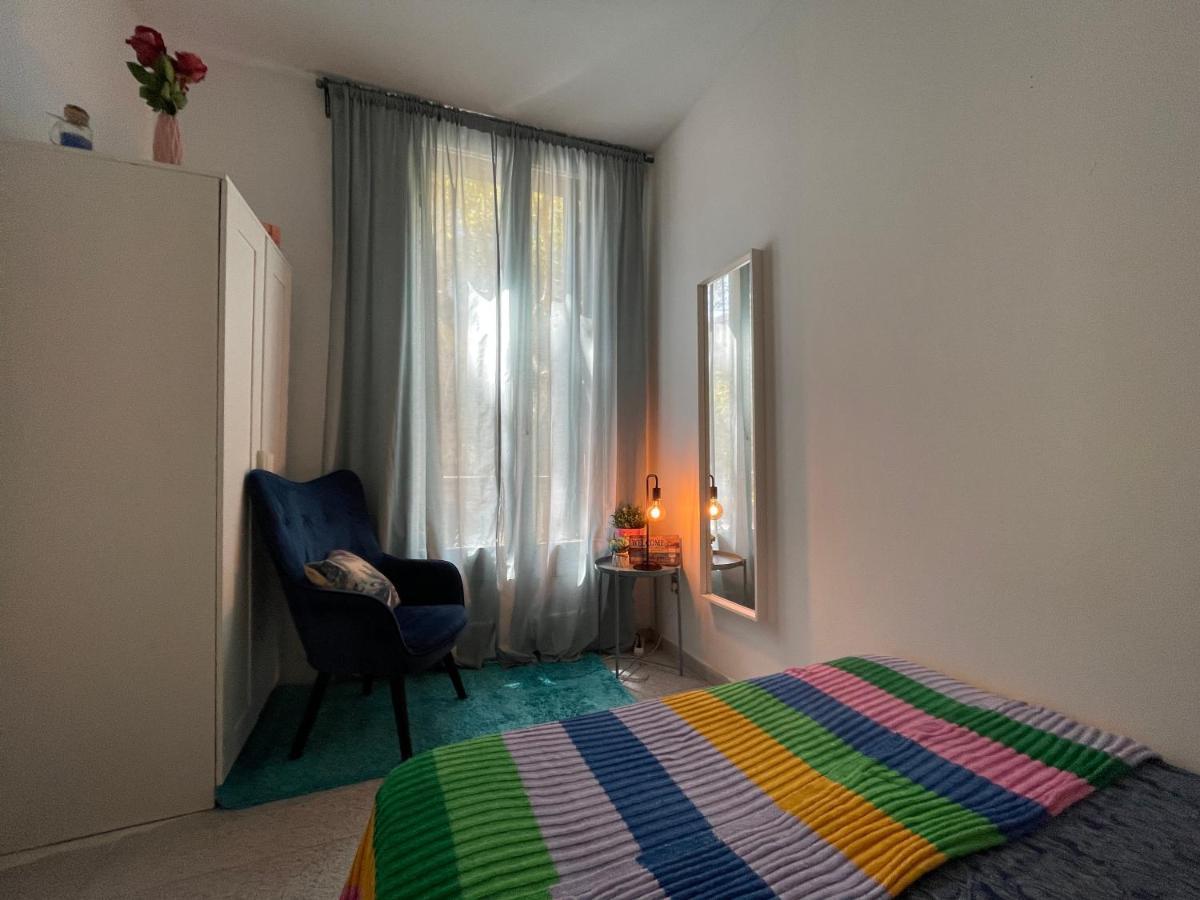 Plaza Universidad Rooms 巴塞罗那 外观 照片