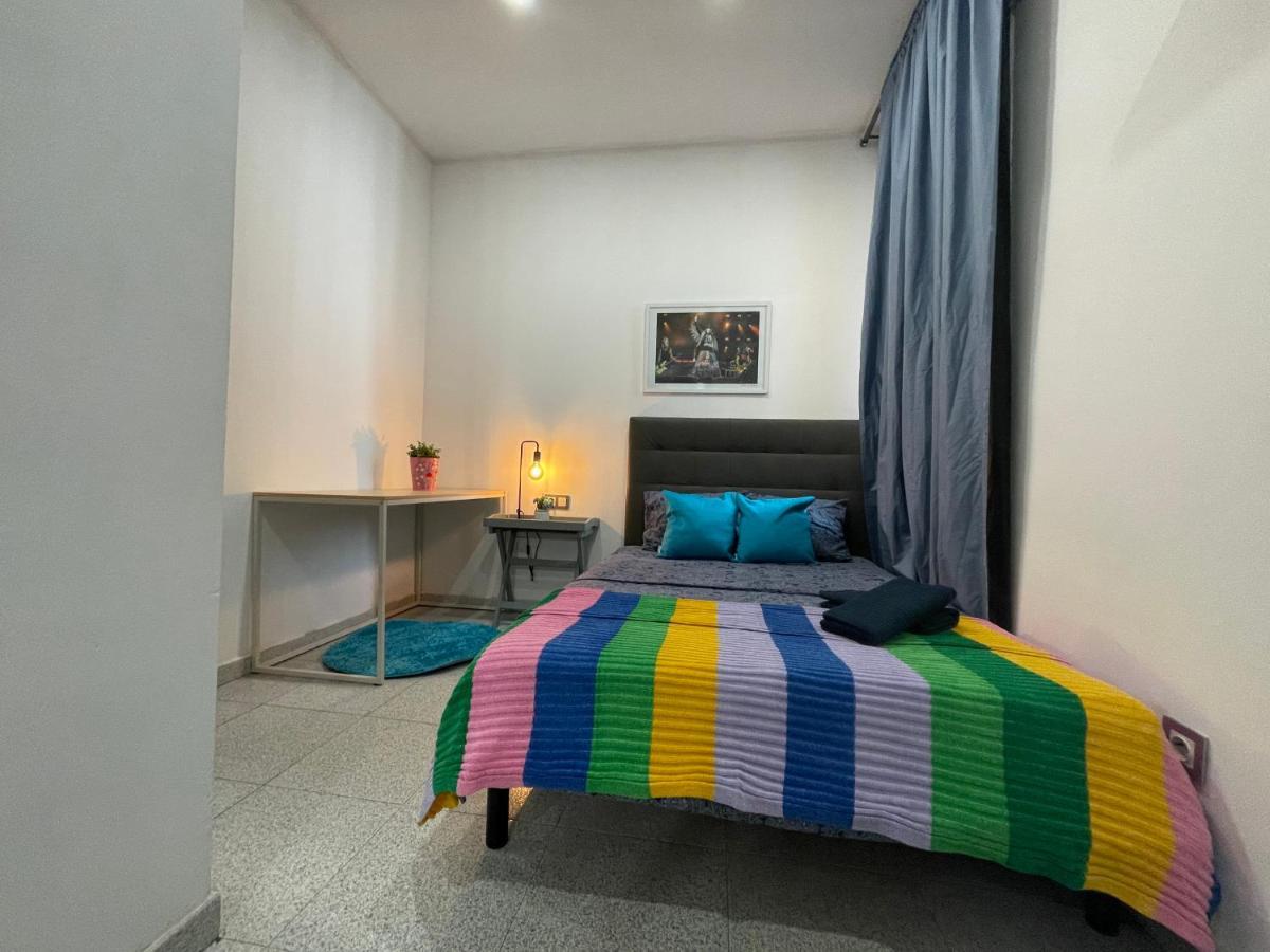 Plaza Universidad Rooms 巴塞罗那 外观 照片
